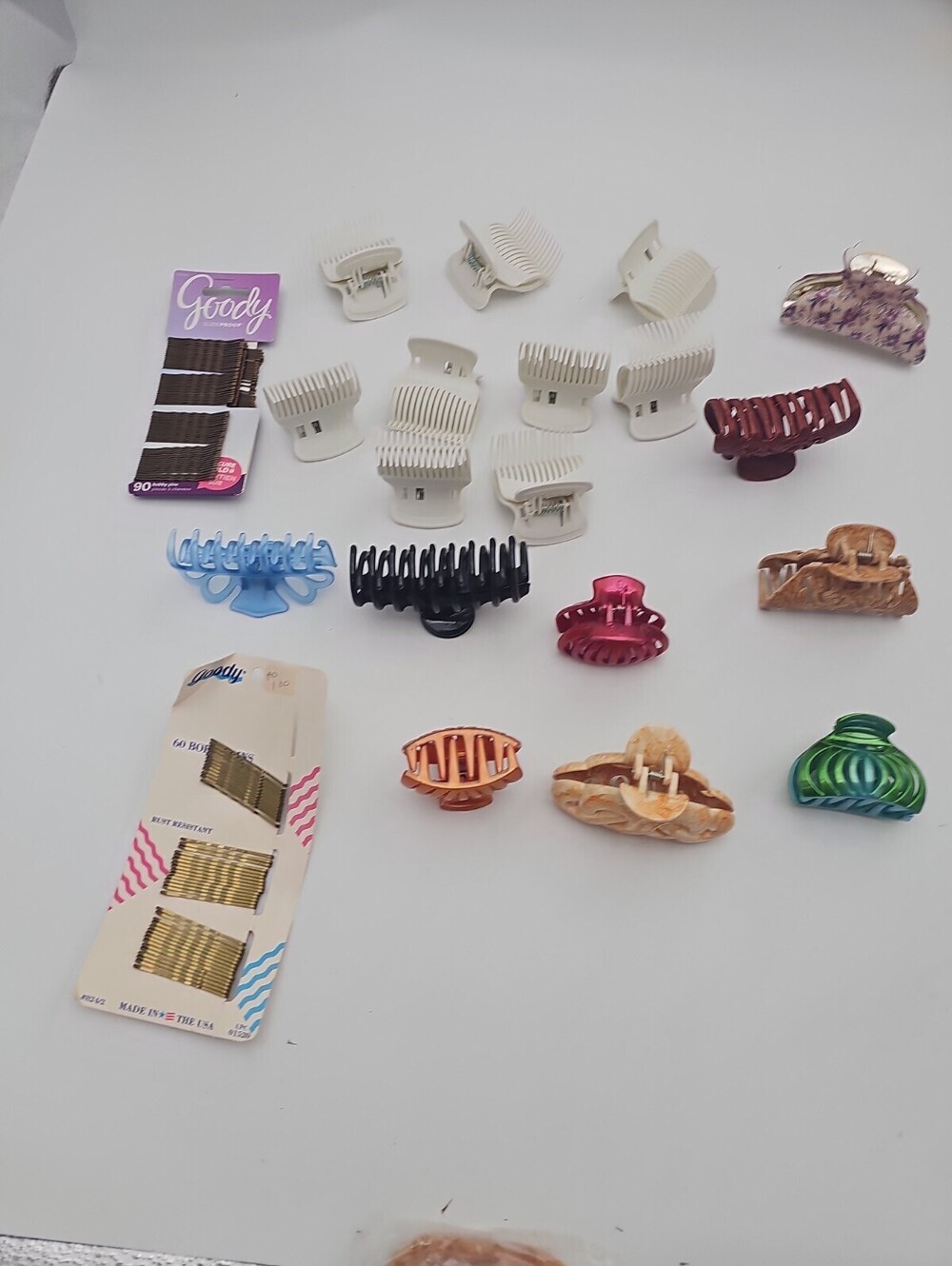 Vtg 19 Lot of Goody Bobby Pins Carded & Plastic Hair Claw Clips Retro 80s 90s